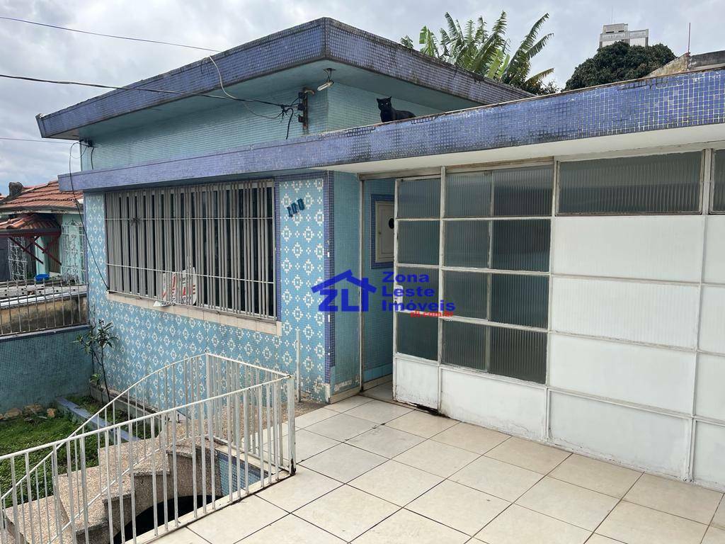 Casa à venda com 4 quartos, 250m² - Foto 1