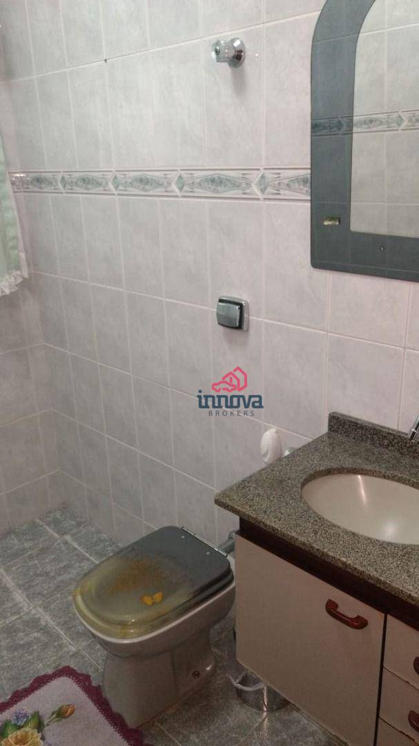 Sobrado à venda e aluguel com 4 quartos, 220m² - Foto 22