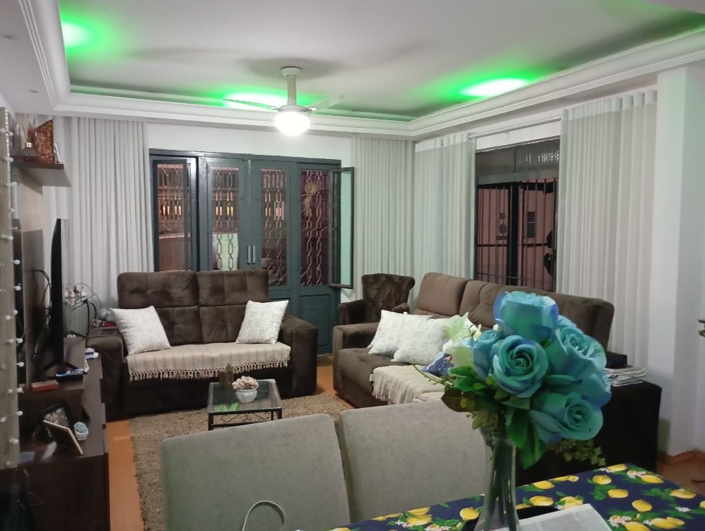 Sobrado à venda com 3 quartos, 146m² - Foto 5