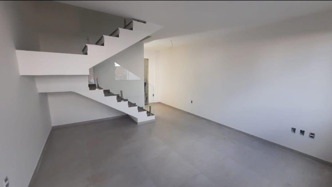 Casa à venda com 3 quartos, 164m² - Foto 10