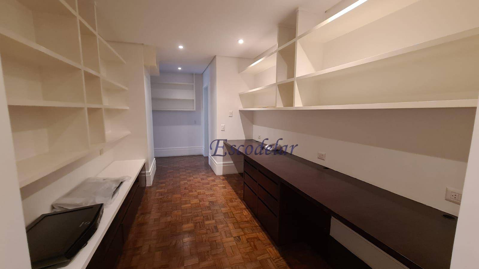 Apartamento para alugar com 3 quartos, 400m² - Foto 19