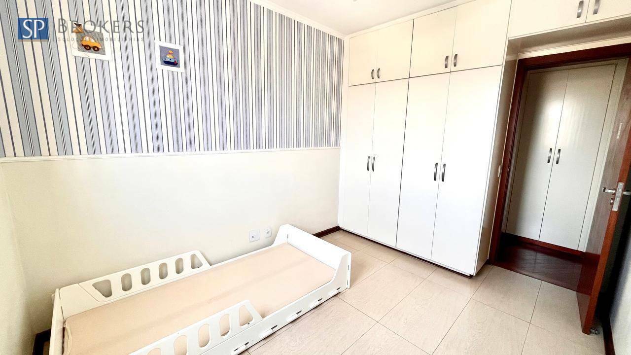 Apartamento à venda com 3 quartos, 110m² - Foto 15