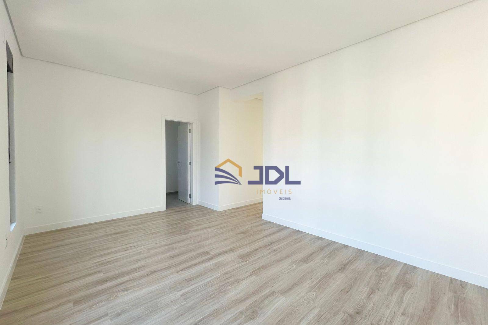 Apartamento à venda com 3 quartos, 123m² - Foto 14