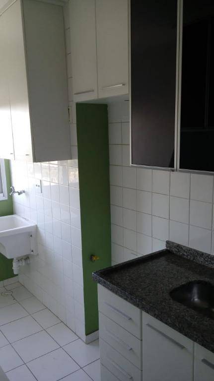 Apartamento à venda com 2 quartos, 50m² - Foto 13