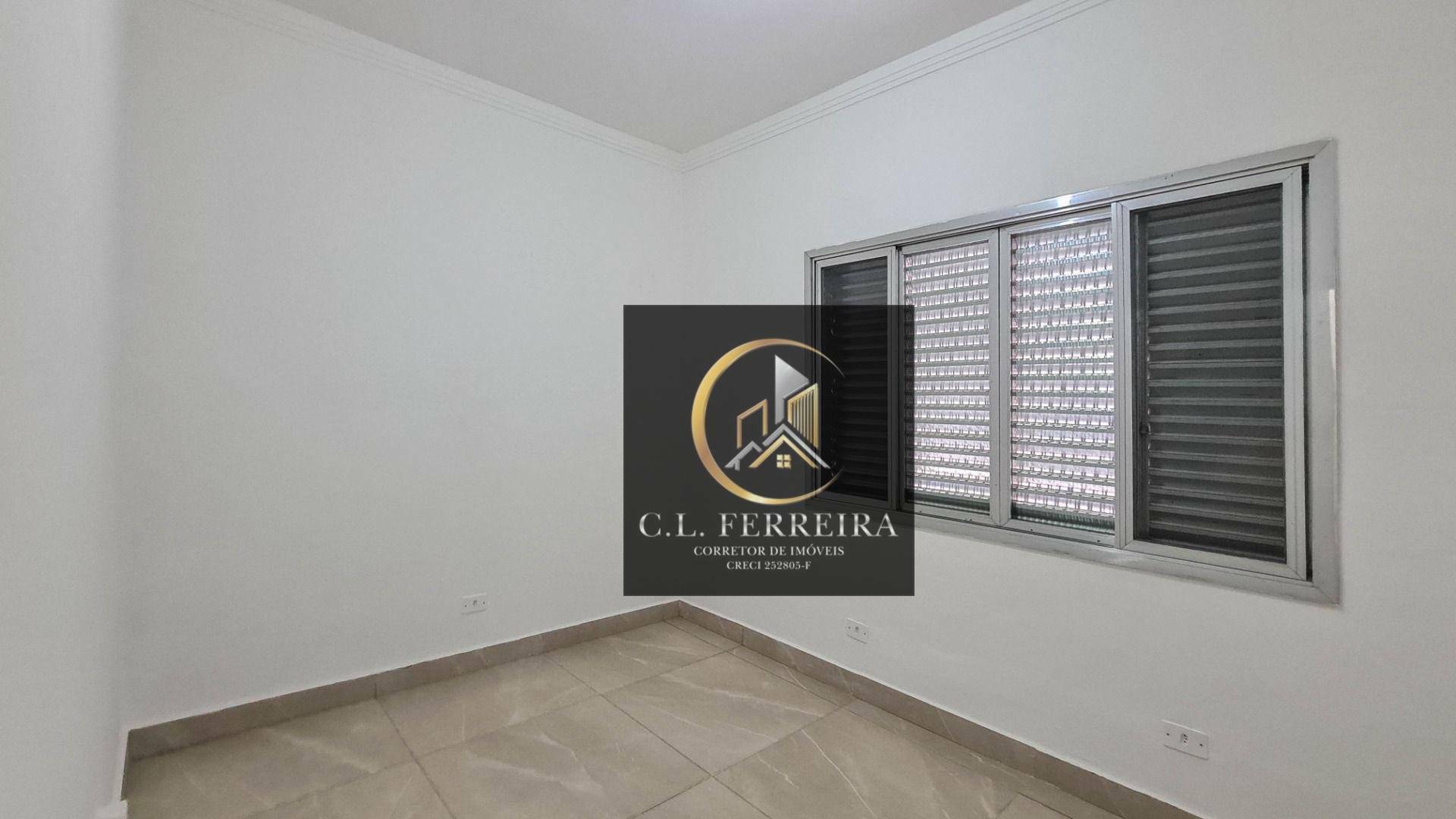 Casa à venda com 3 quartos, 90m² - Foto 12