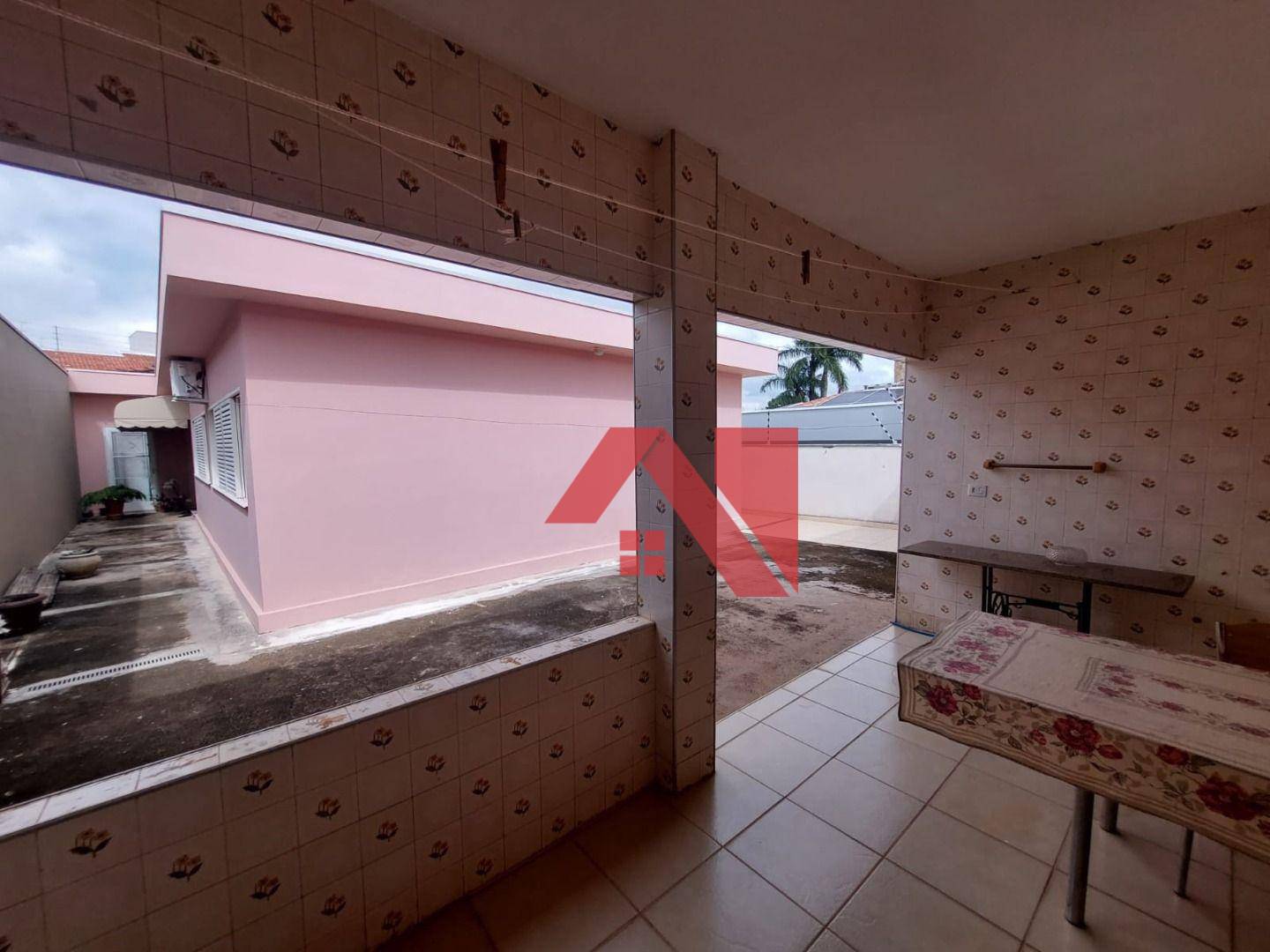 Casa à venda com 3 quartos, 180m² - Foto 25