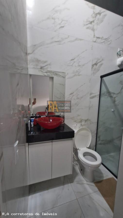 Casa à venda com 2 quartos, 1m² - Foto 19