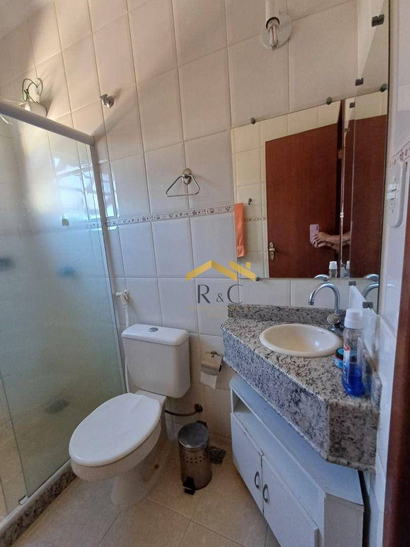 Casa à venda com 6 quartos, 160m² - Foto 25