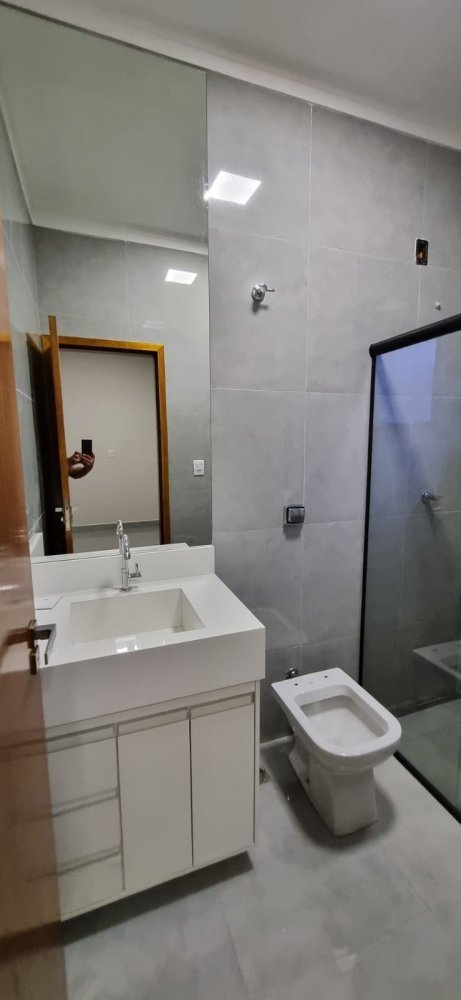 Casa à venda com 3 quartos, 308m² - Foto 3