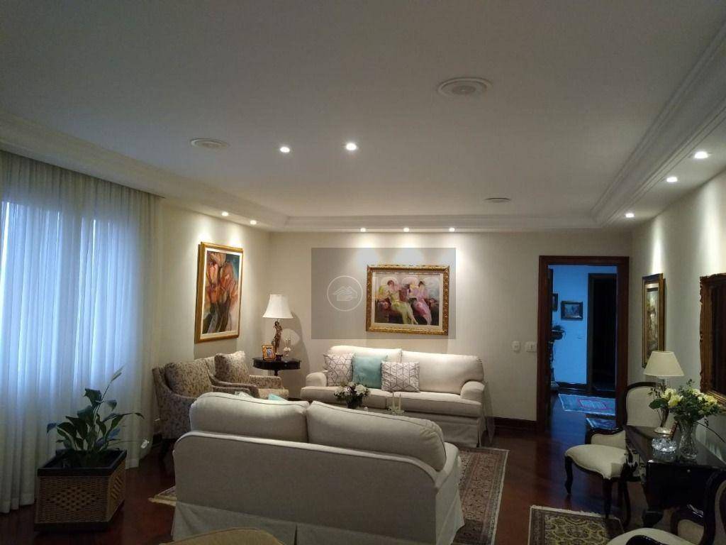 Apartamento à venda com 3 quartos, 260m² - Foto 11