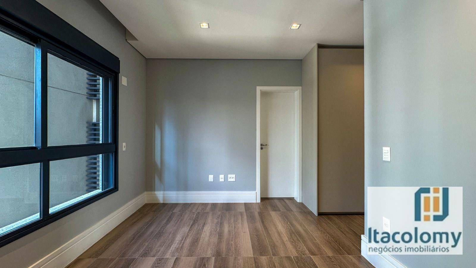 Apartamento à venda com 4 quartos, 344m² - Foto 10