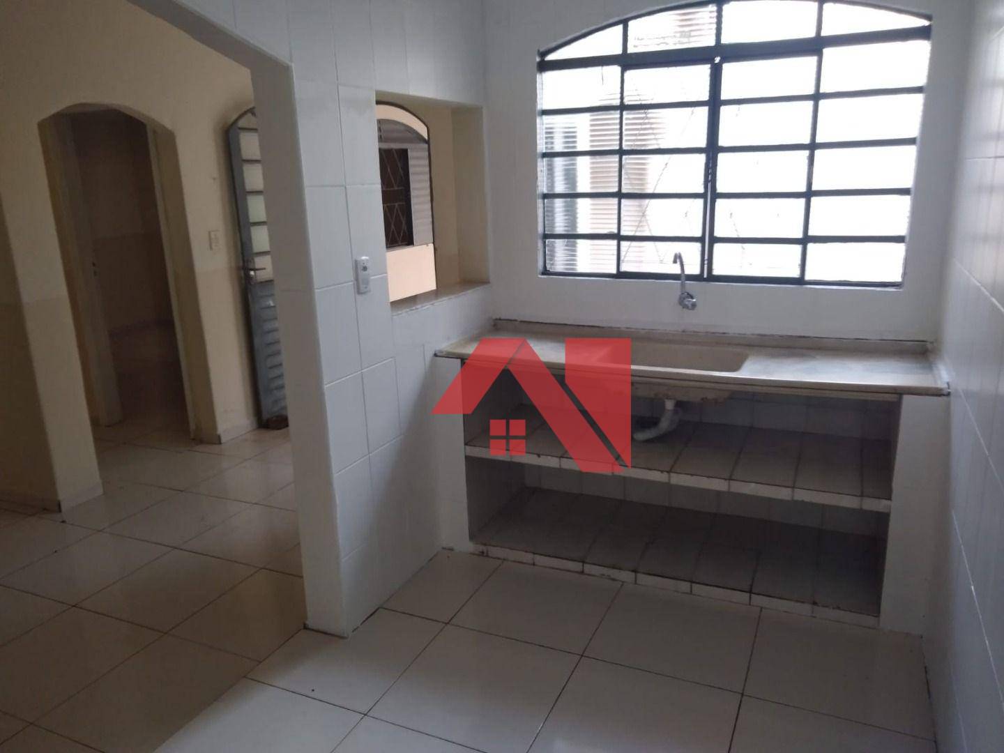 Casa à venda com 3 quartos, 121m² - Foto 5