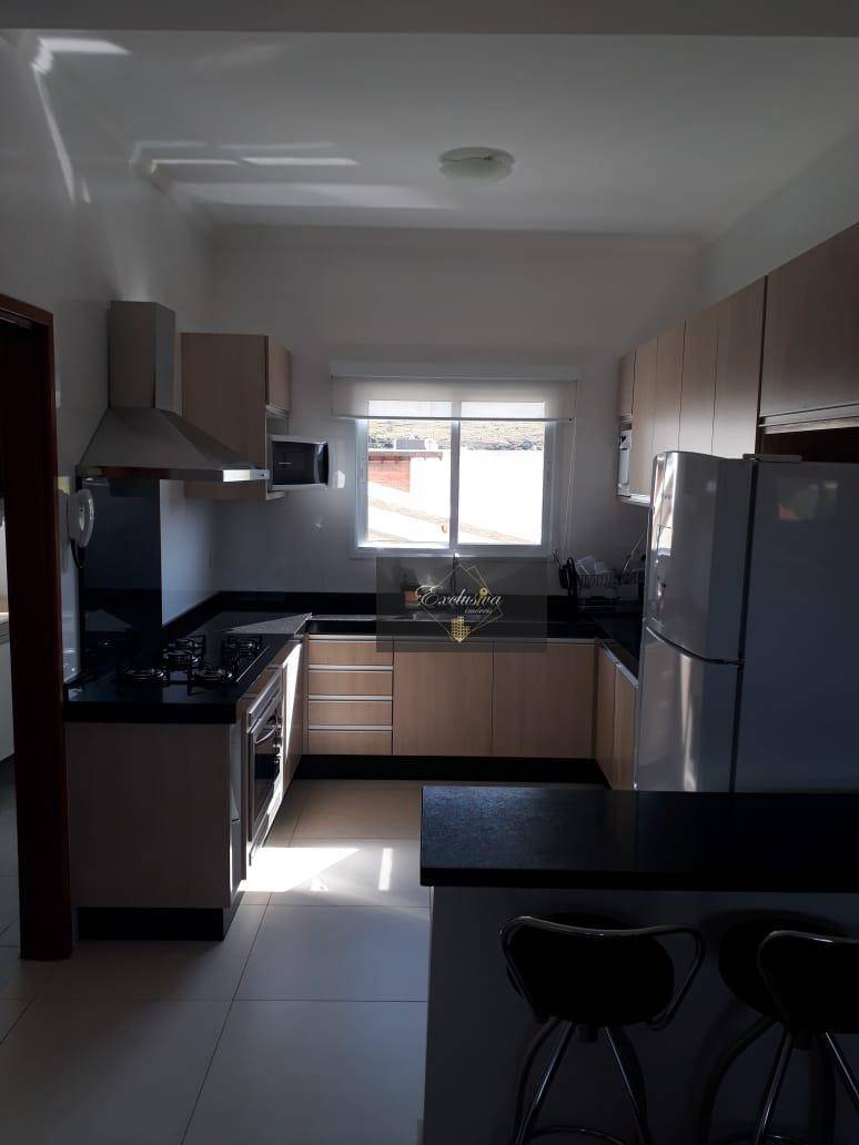 Apartamento à venda com 3 quartos, 79m² - Foto 4