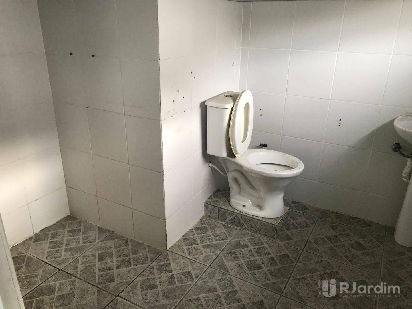 Prédio Inteiro à venda, 743m² - Foto 18