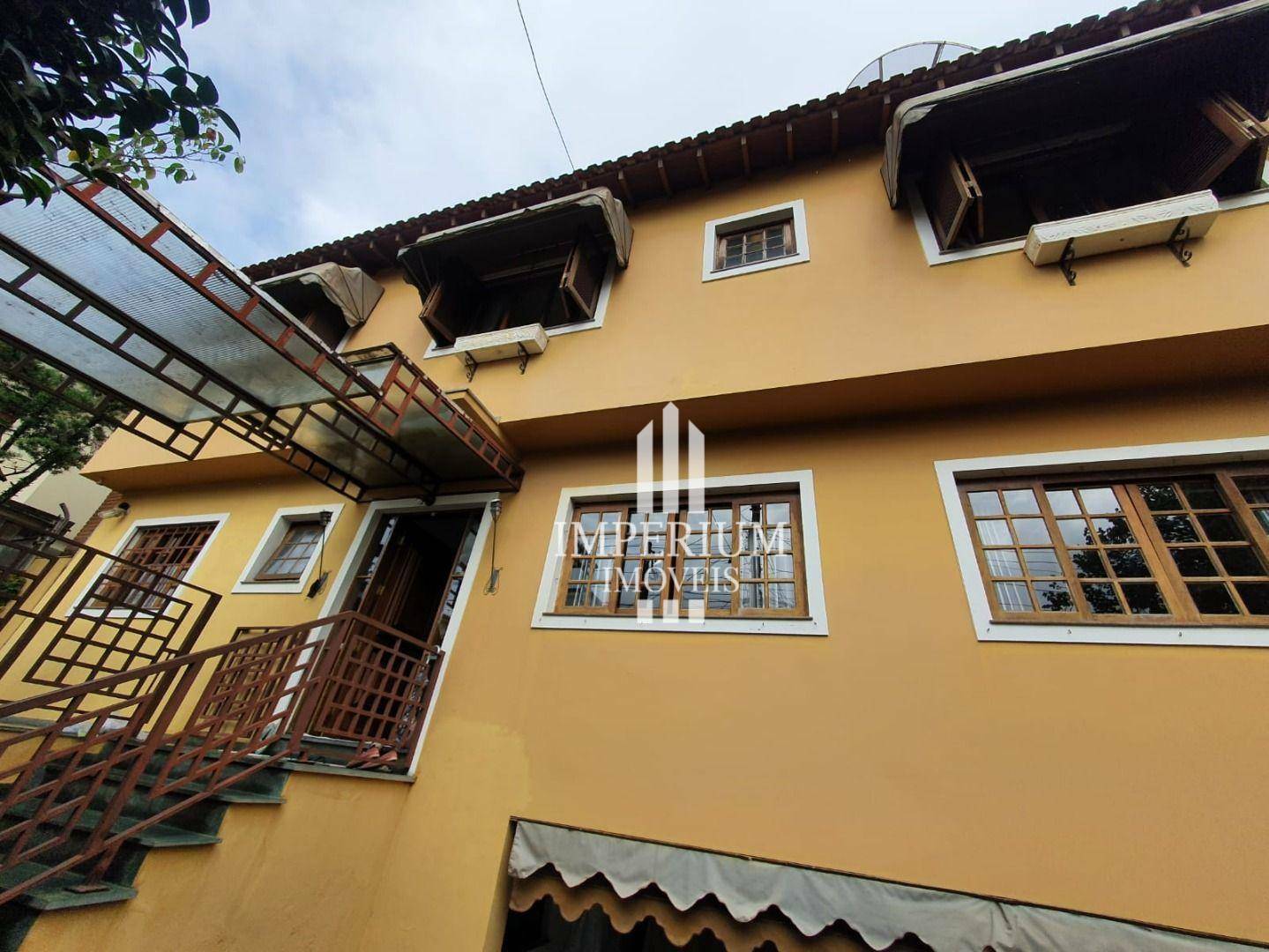 Sobrado à venda com 3 quartos, 160m² - Foto 2