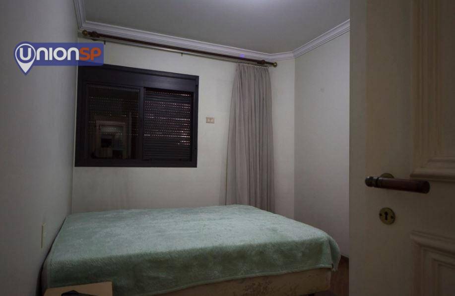 Apartamento à venda com 4 quartos, 180m² - Foto 7