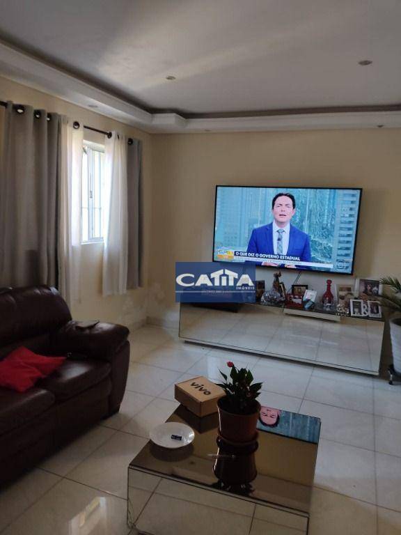 Casa à venda com 5 quartos, 220m² - Foto 3