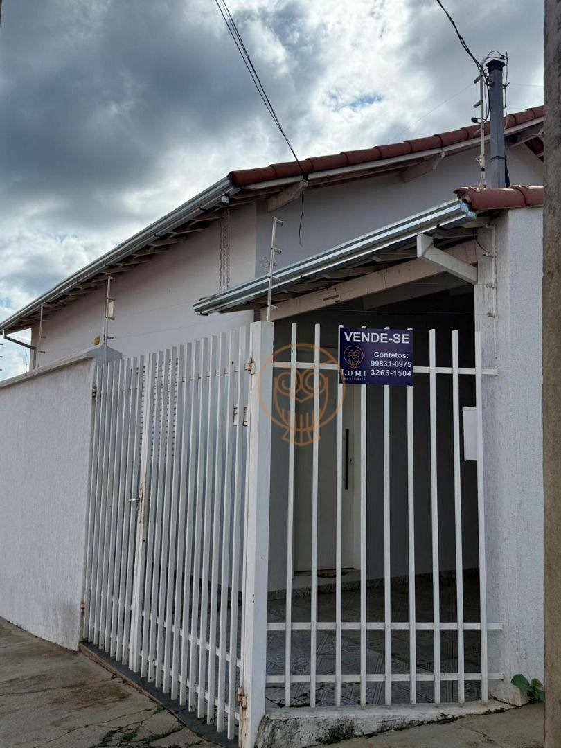 Casa à venda com 2 quartos, 57m² - Foto 1