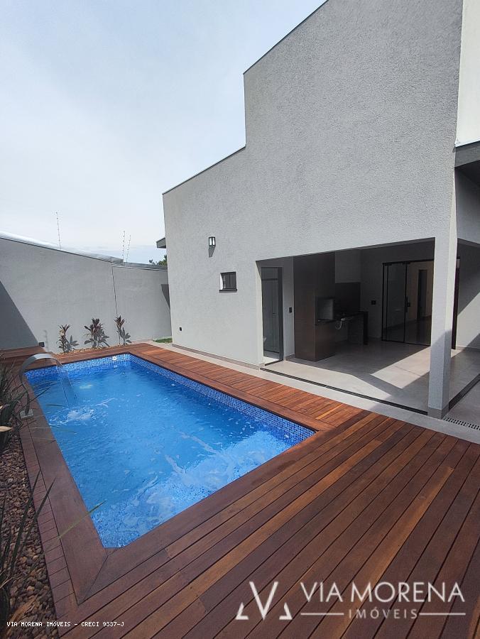 Casa à venda com 3 quartos, 250m² - Foto 20