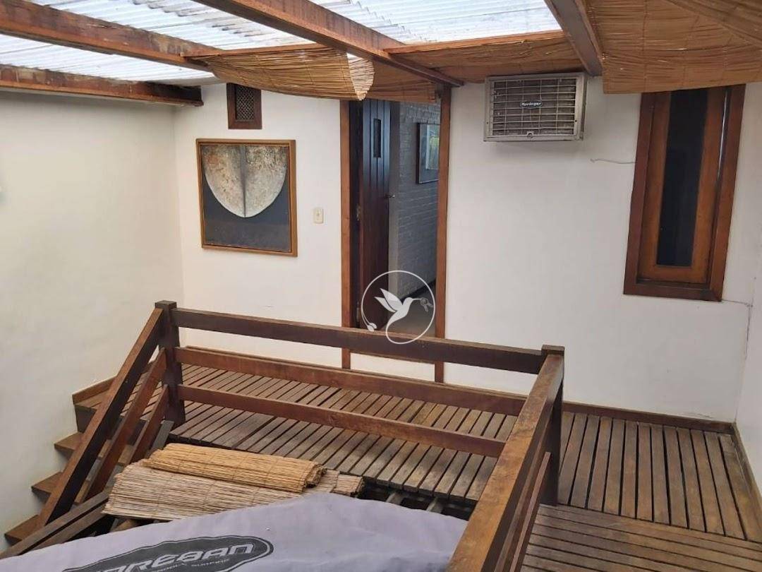 Casa de Condomínio à venda com 4 quartos, 140m² - Foto 28