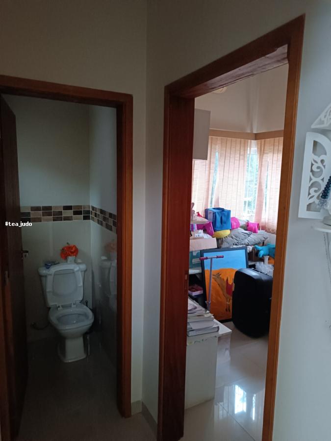 Casa à venda com 3 quartos, 360m² - Foto 10