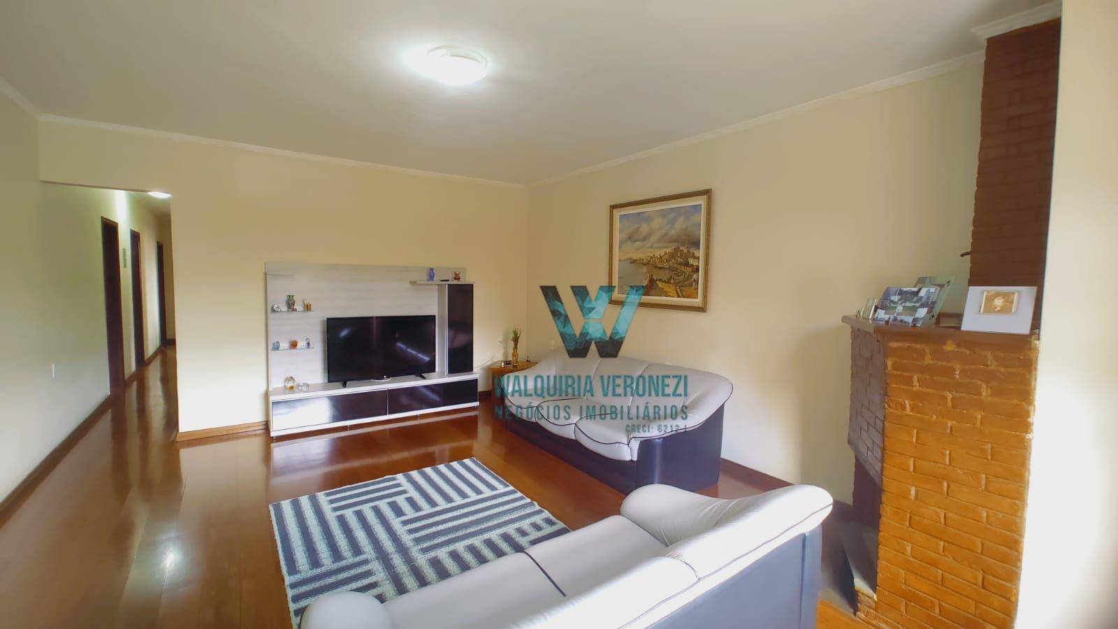 Casa à venda com 3 quartos, 197m² - Foto 2