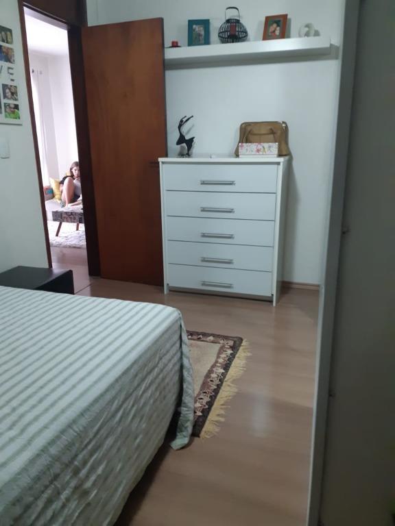 Apartamento à venda com 2 quartos, 60m² - Foto 6