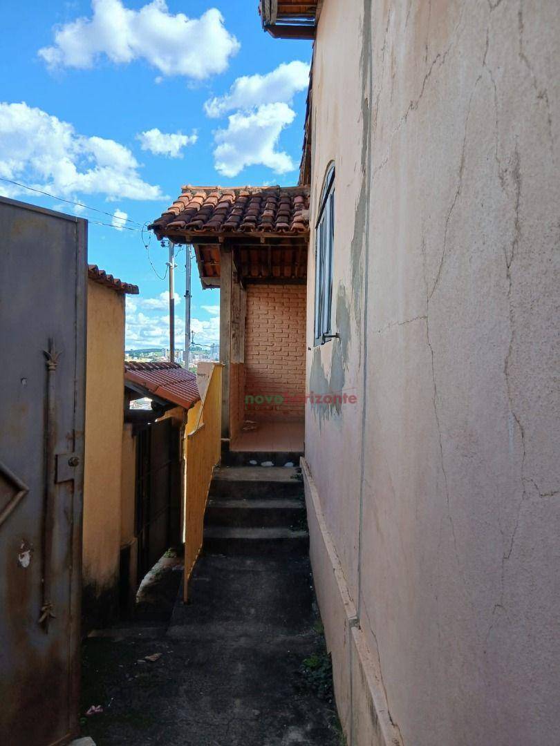 Casa, 3 quartos, 94 m² - Foto 6