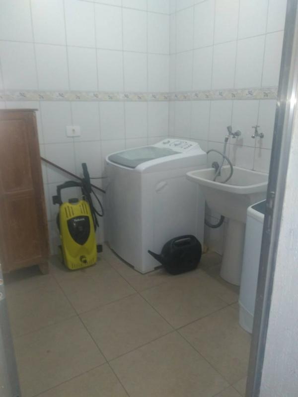 Sobrado à venda com 3 quartos, 200m² - Foto 13