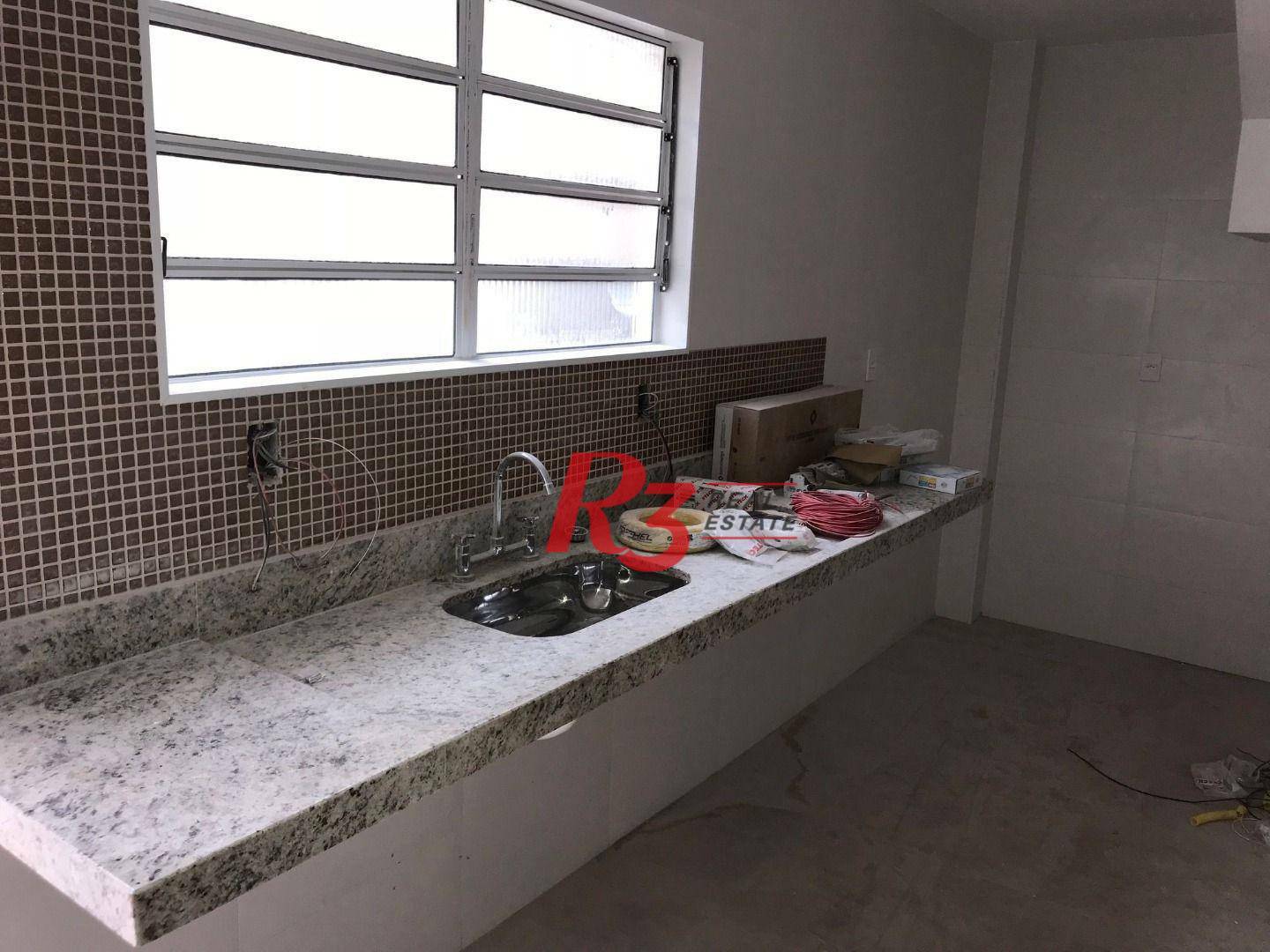 Sobrado à venda com 2 quartos, 90m² - Foto 4