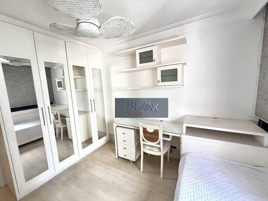 Apartamento para alugar com 4 quartos, 147m² - Foto 18