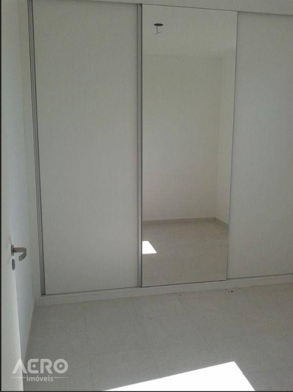 Apartamento à venda com 2 quartos, 50m² - Foto 7