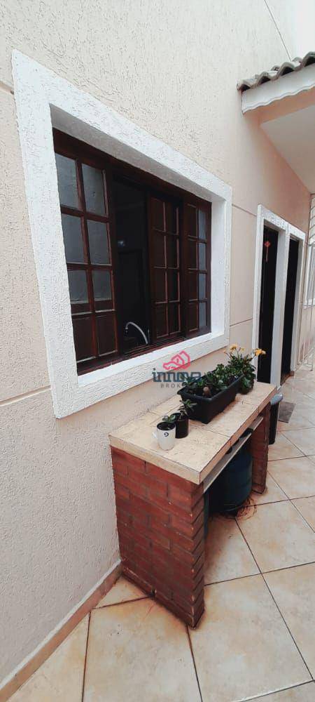 Casa à venda com 2 quartos, 68m² - Foto 12