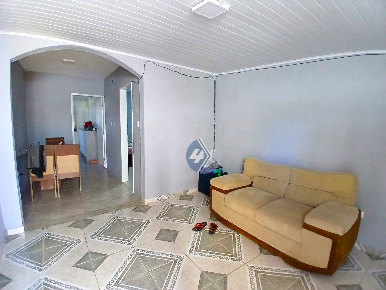 Casa à venda com 4 quartos, 210m² - Foto 9