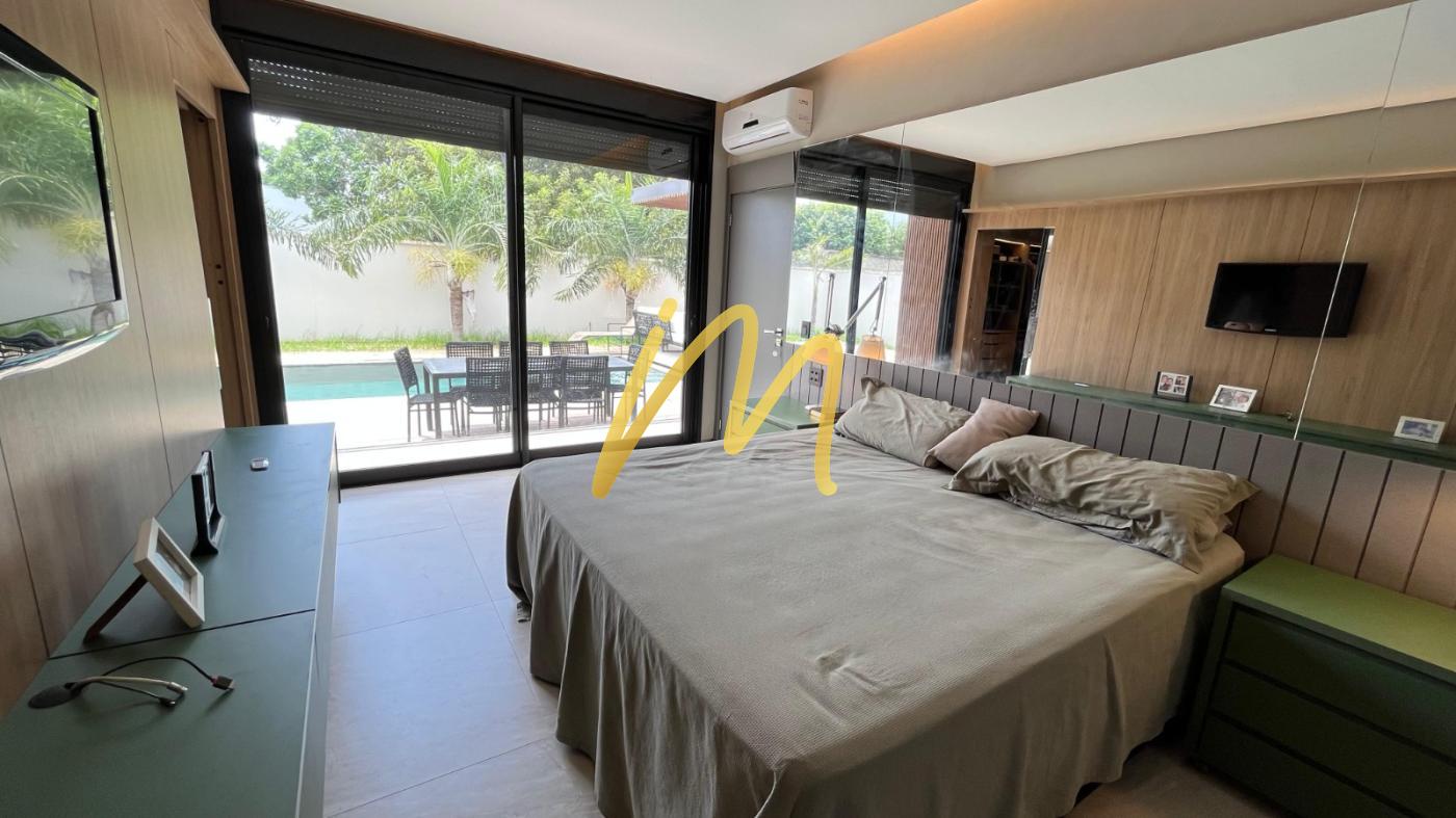 Casa de Condomínio à venda com 3 quartos, 600m² - Foto 9