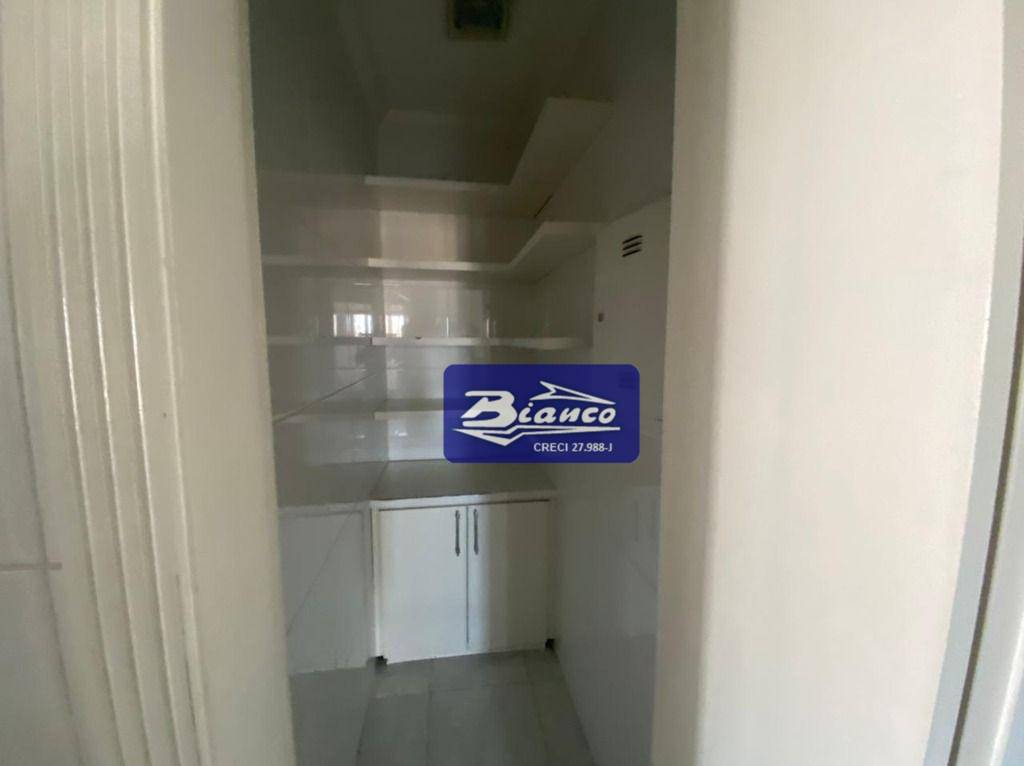 Apartamento à venda com 3 quartos, 130m² - Foto 5