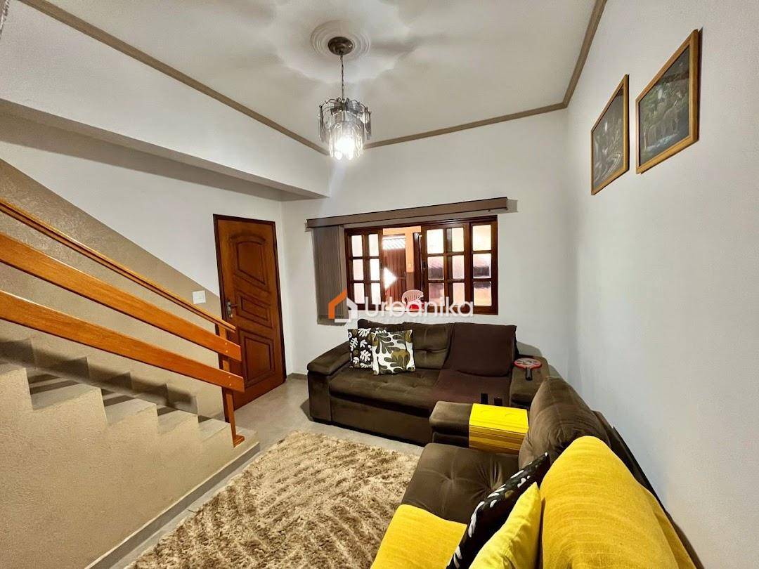 Sobrado, 3 quartos, 192 m² - Foto 1