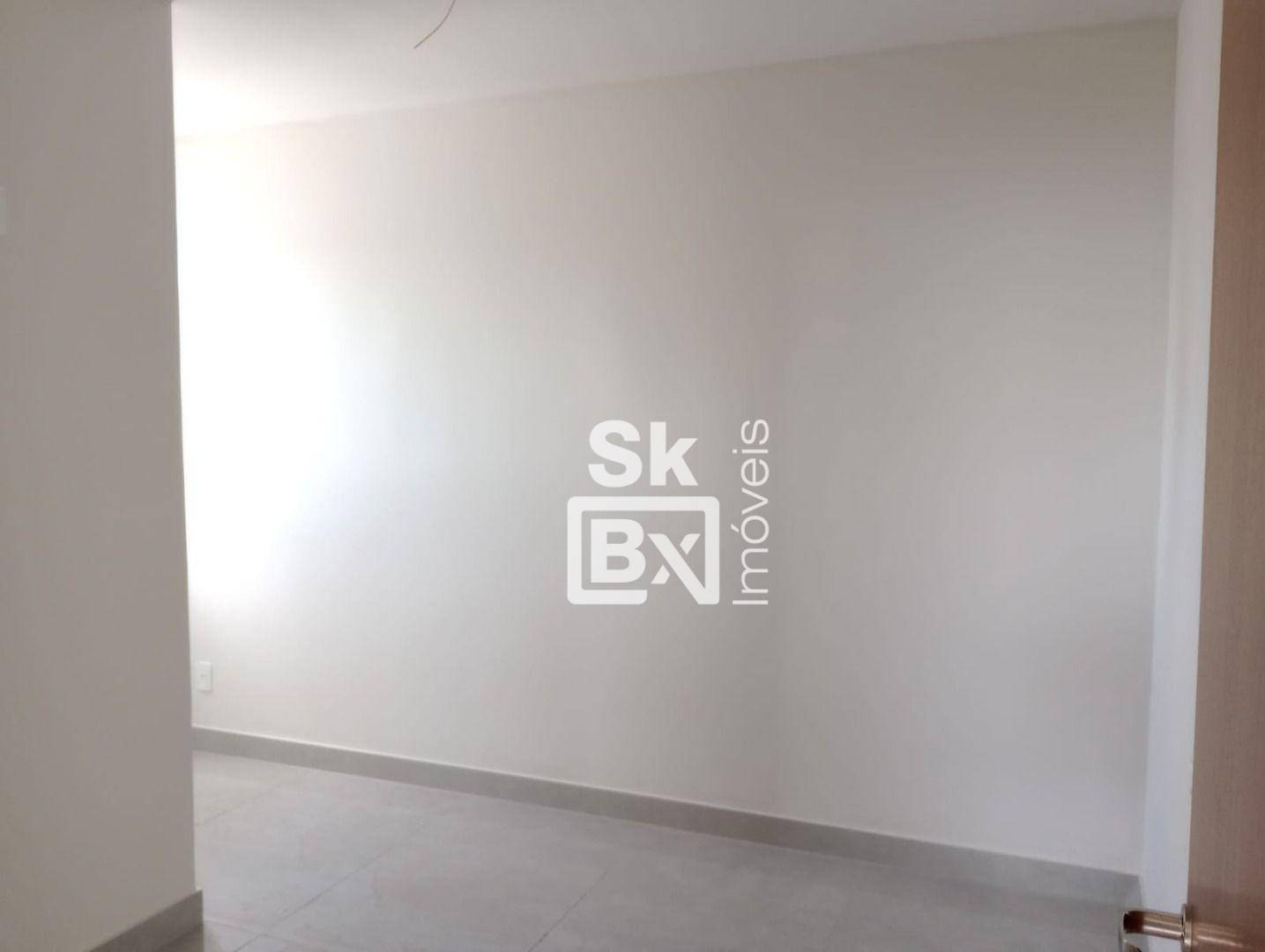 Apartamento à venda com 2 quartos, 67m² - Foto 11