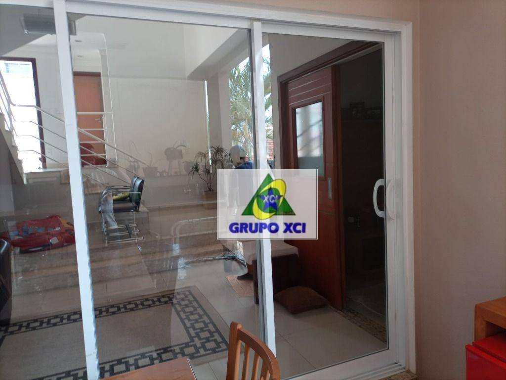 Casa à venda e aluguel com 4 quartos, 260m² - Foto 23