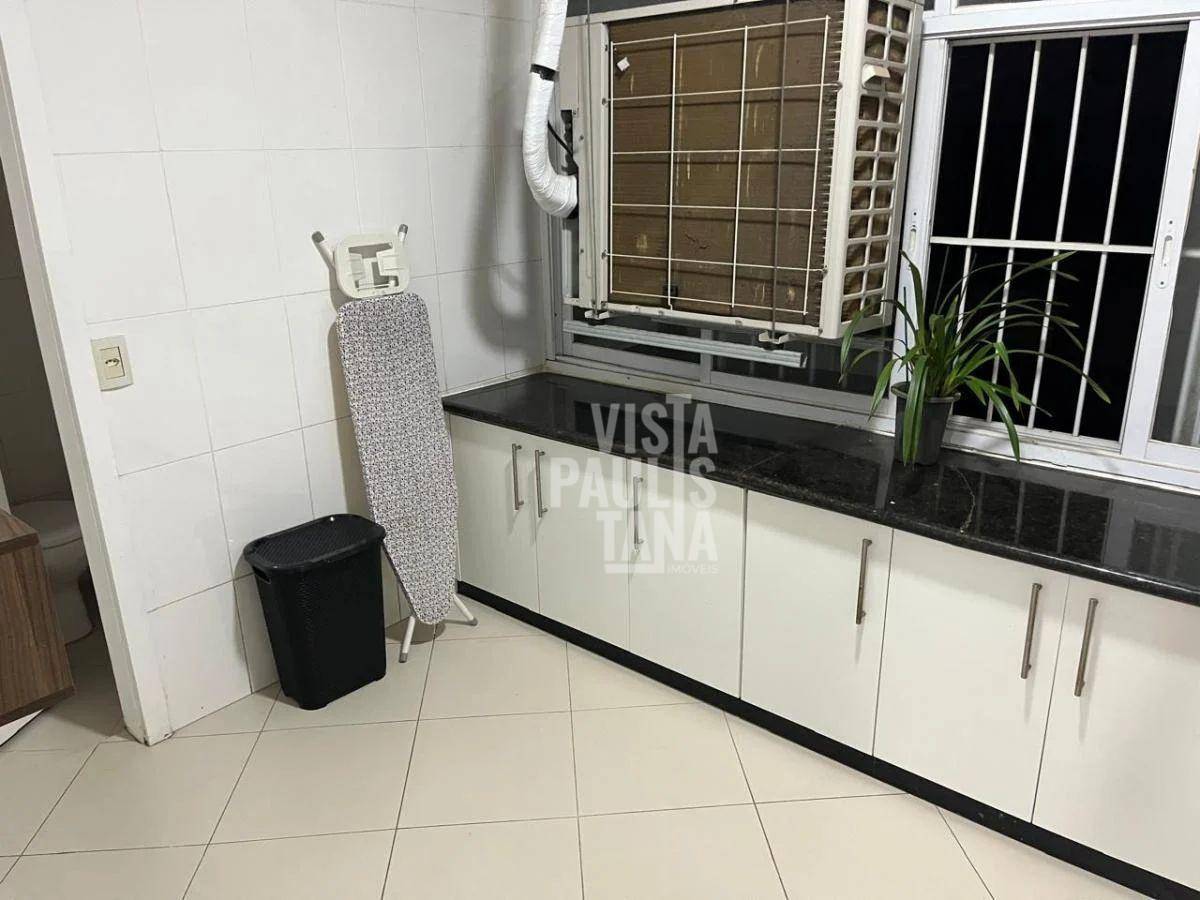 Apartamento à venda com 3 quartos, 150m² - Foto 8