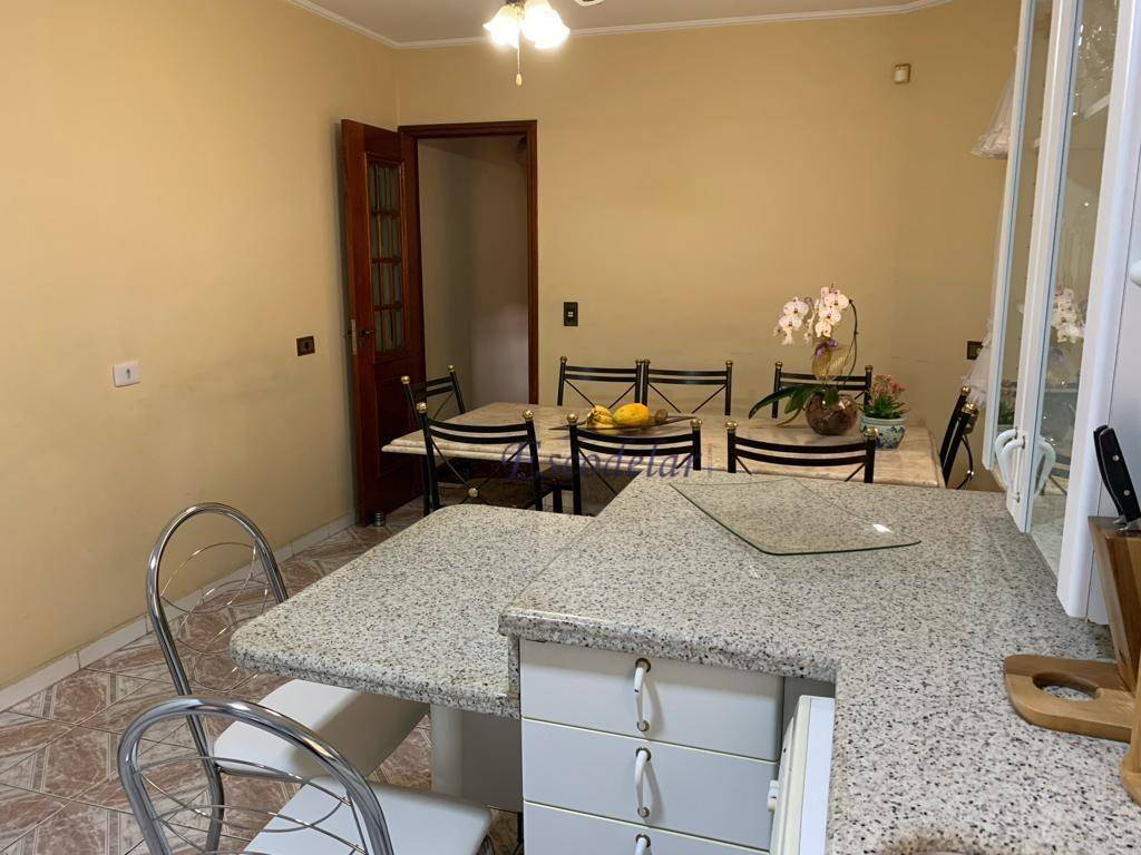 Sobrado à venda com 3 quartos, 170m² - Foto 4