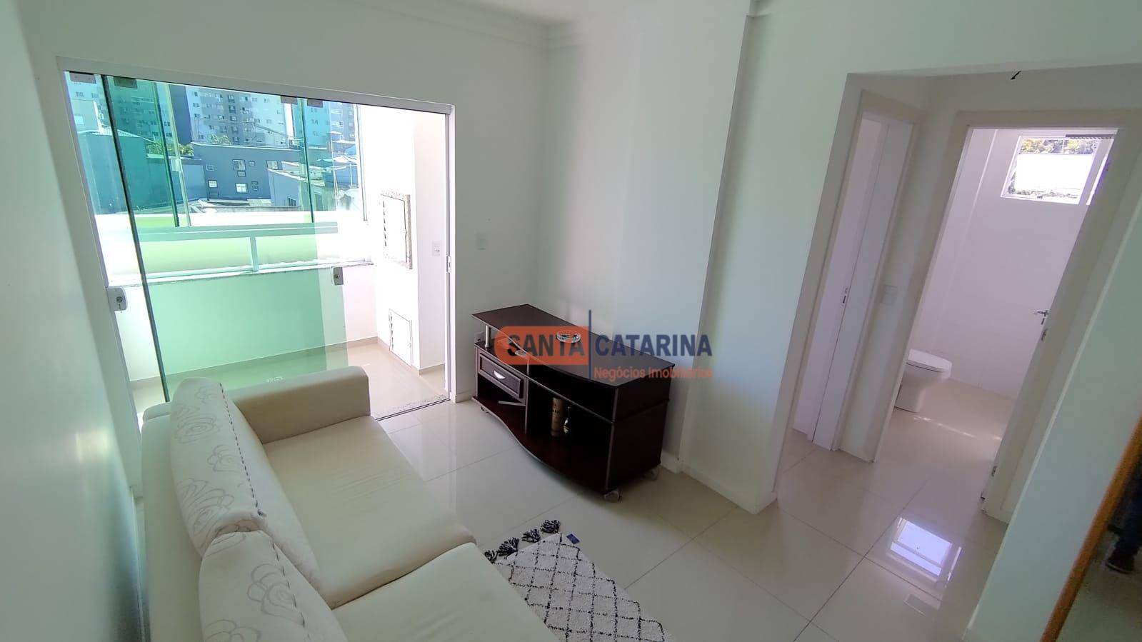 Apartamento à venda com 2 quartos, 60m² - Foto 12