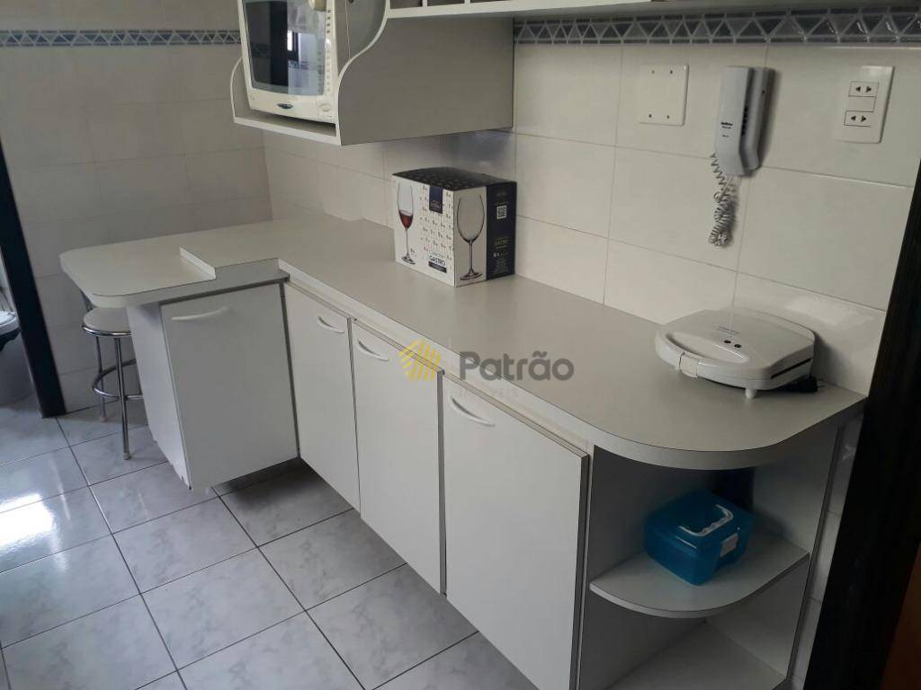 Apartamento à venda com 2 quartos, 70m² - Foto 25