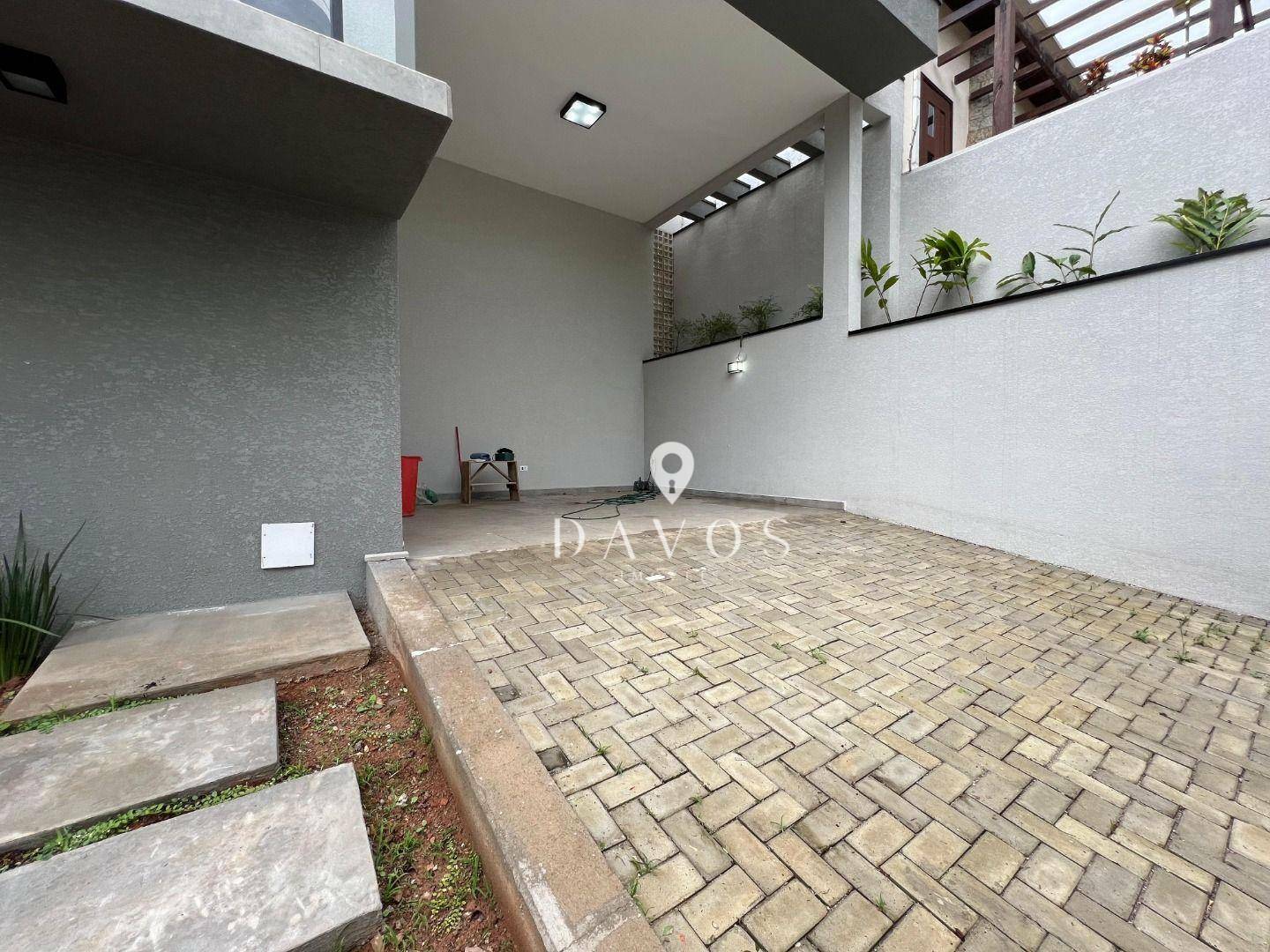 Casa à venda com 3 quartos, 164m² - Foto 5