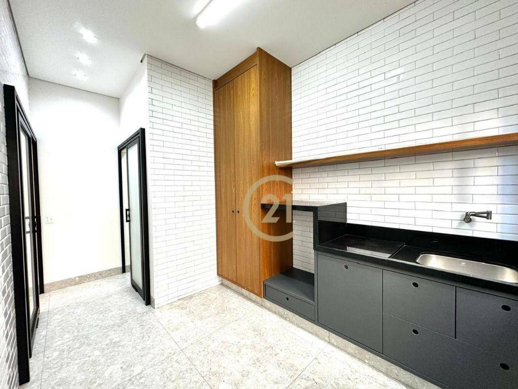 Casa de Condomínio à venda com 3 quartos, 222m² - Foto 22