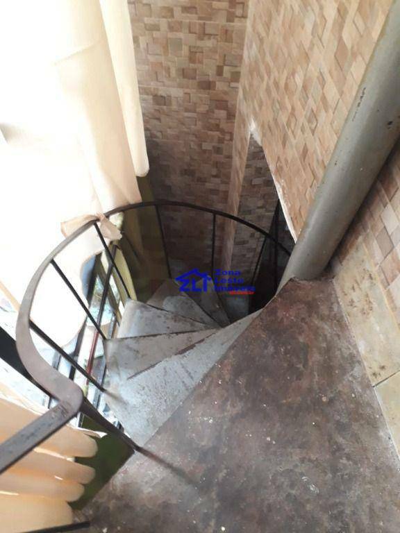 Sobrado à venda com 5 quartos, 140m² - Foto 31