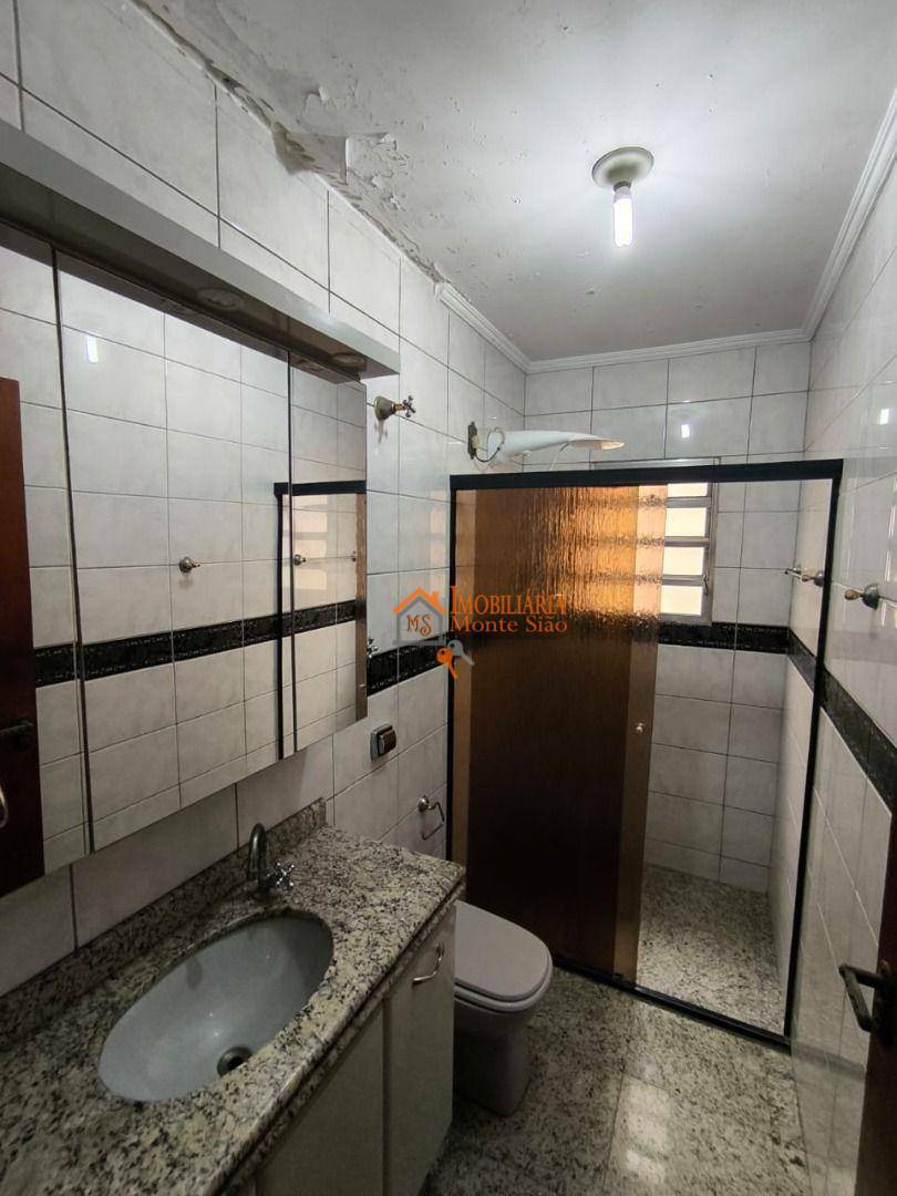 Sobrado à venda e aluguel com 3 quartos, 200m² - Foto 15