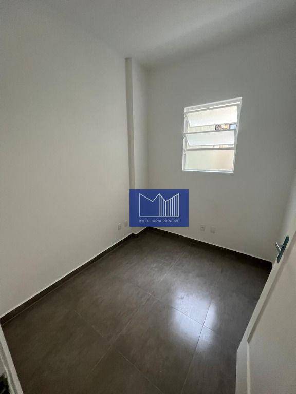 Apartamento à venda com 2 quartos, 89m² - Foto 3