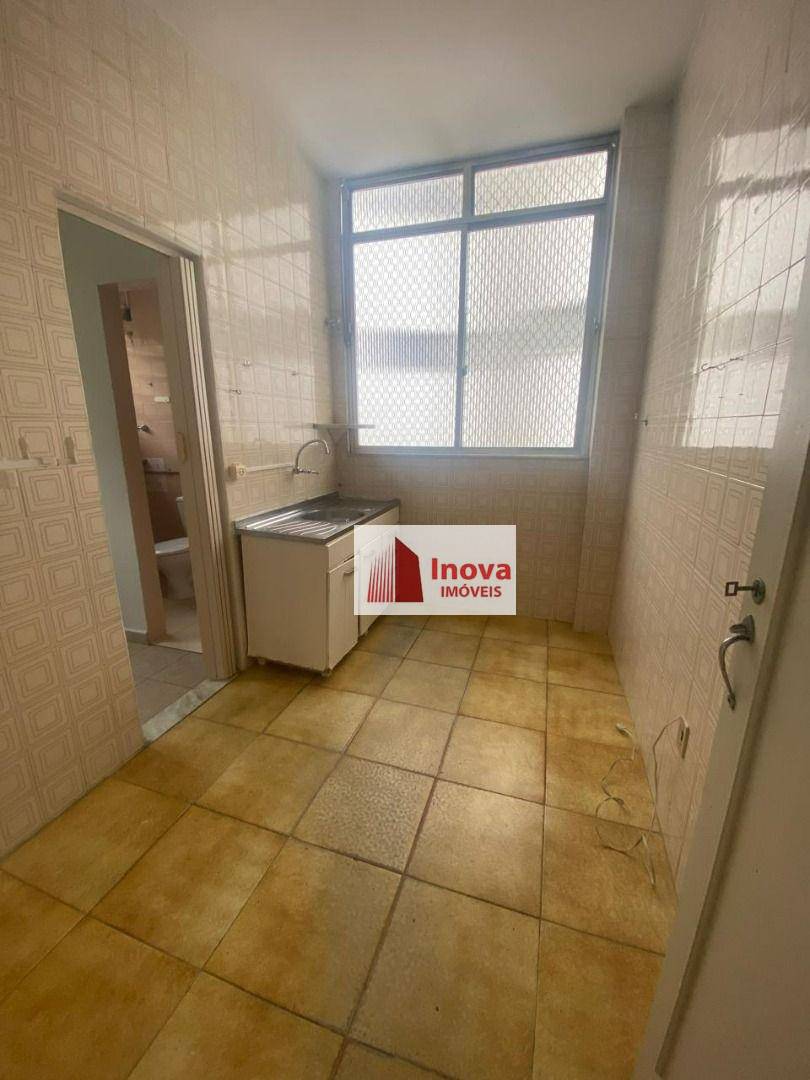 Apartamento à venda com 3 quartos, 120m² - Foto 15