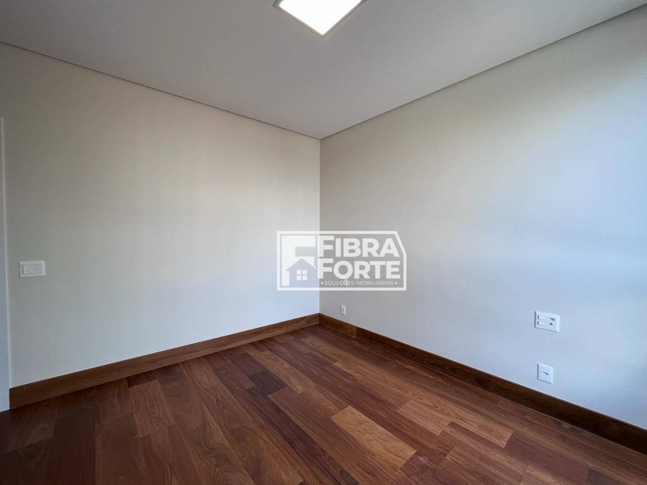 Apartamento à venda com 3 quartos, 257m² - Foto 34